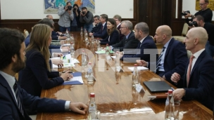 Vučić i MMF o programu rasta